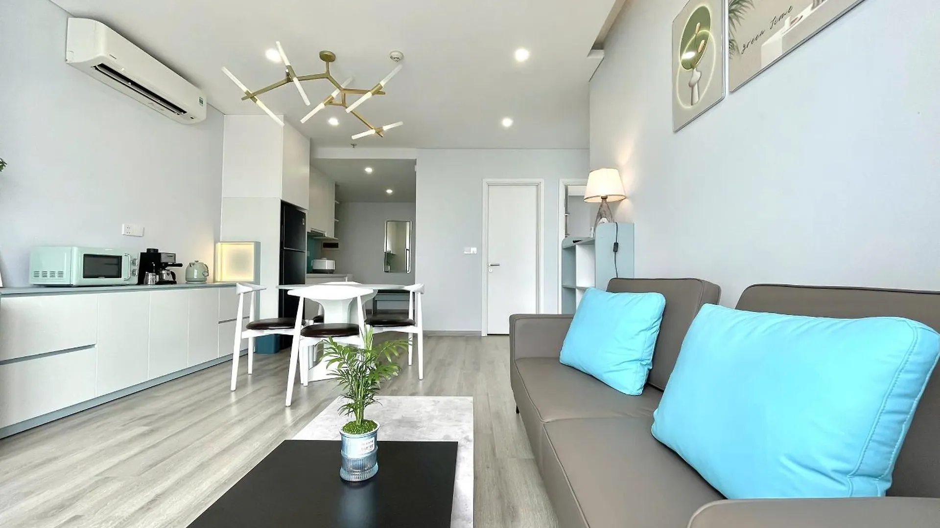 Marina Suites Nha Trang - 2Brs - Luxury Full Option Apt - Sea&Mountain View