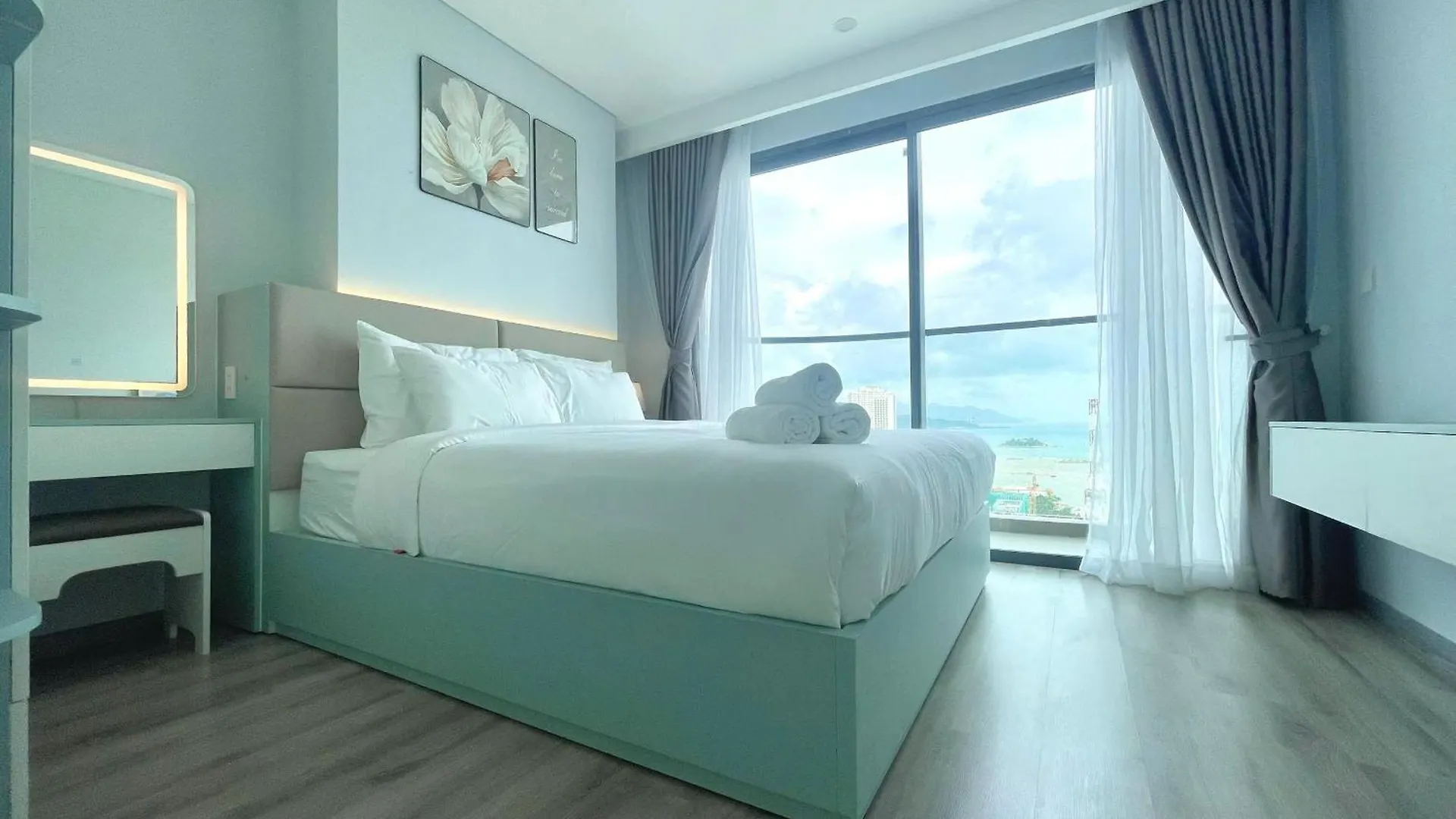Marina Suites Nha Trang - 2Brs - Luxury Full Option Apt - Sea&Mountain View